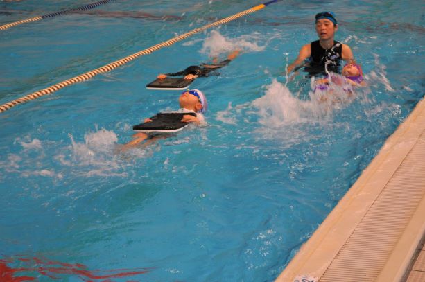 宝塚市立スポーツセンター 宝塚市立スポーツセンター